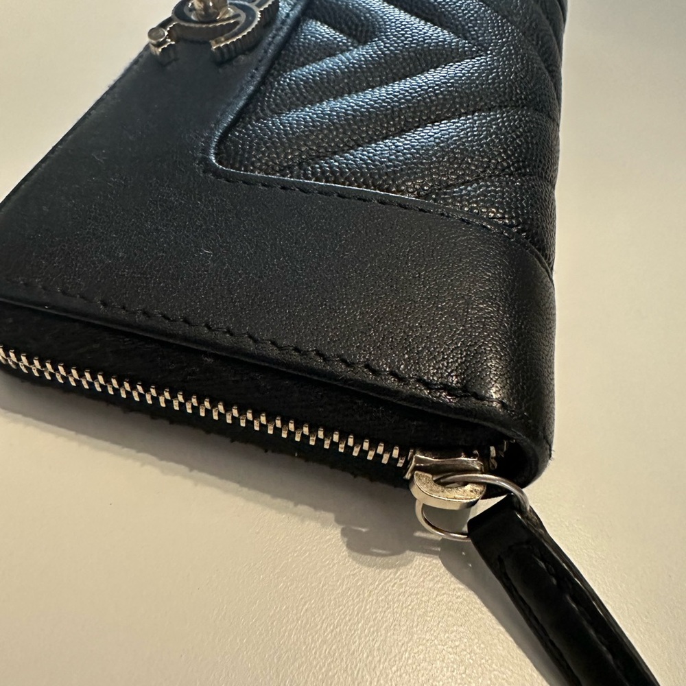 Chanel Black Leather Wallet - Picture 12 of 15